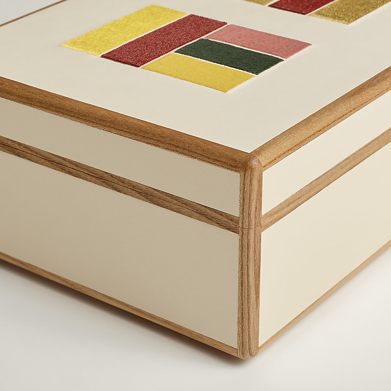 Amalthee Holi watch and cufflink box, large model - Beige | Hermès